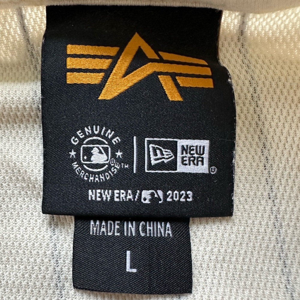 New York Yankees Tee - Picture 2 of 2